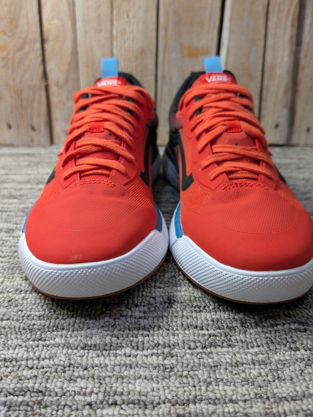 Vans UltraRange EXO MTE in the "Bright Orange" Size 10.5 Men/12 Women - Picture 2 of 9